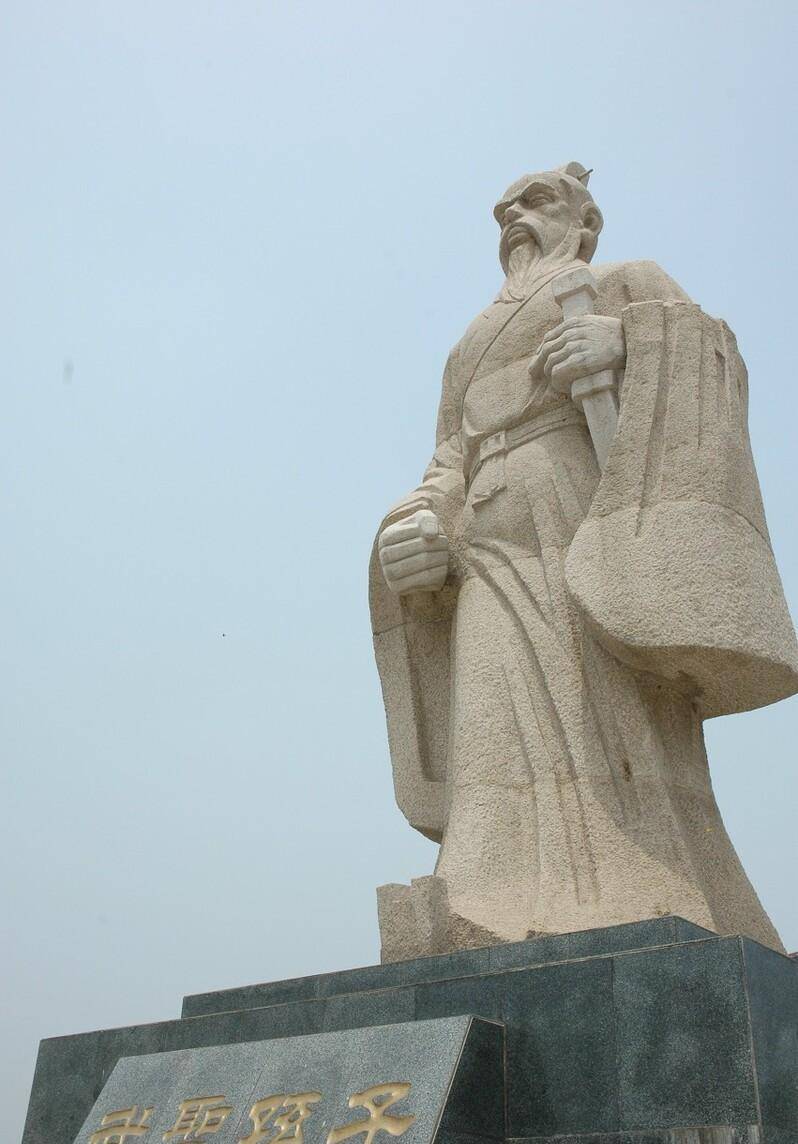 智伯:上承春秋,下启战国,与孙武,范蠡等同处风云激荡的年代_晋国_霸主