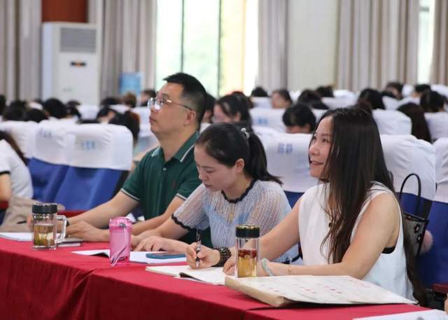 四川大学西航港实验小学:教有道行致远 行有范学有规_活动_双流_年级