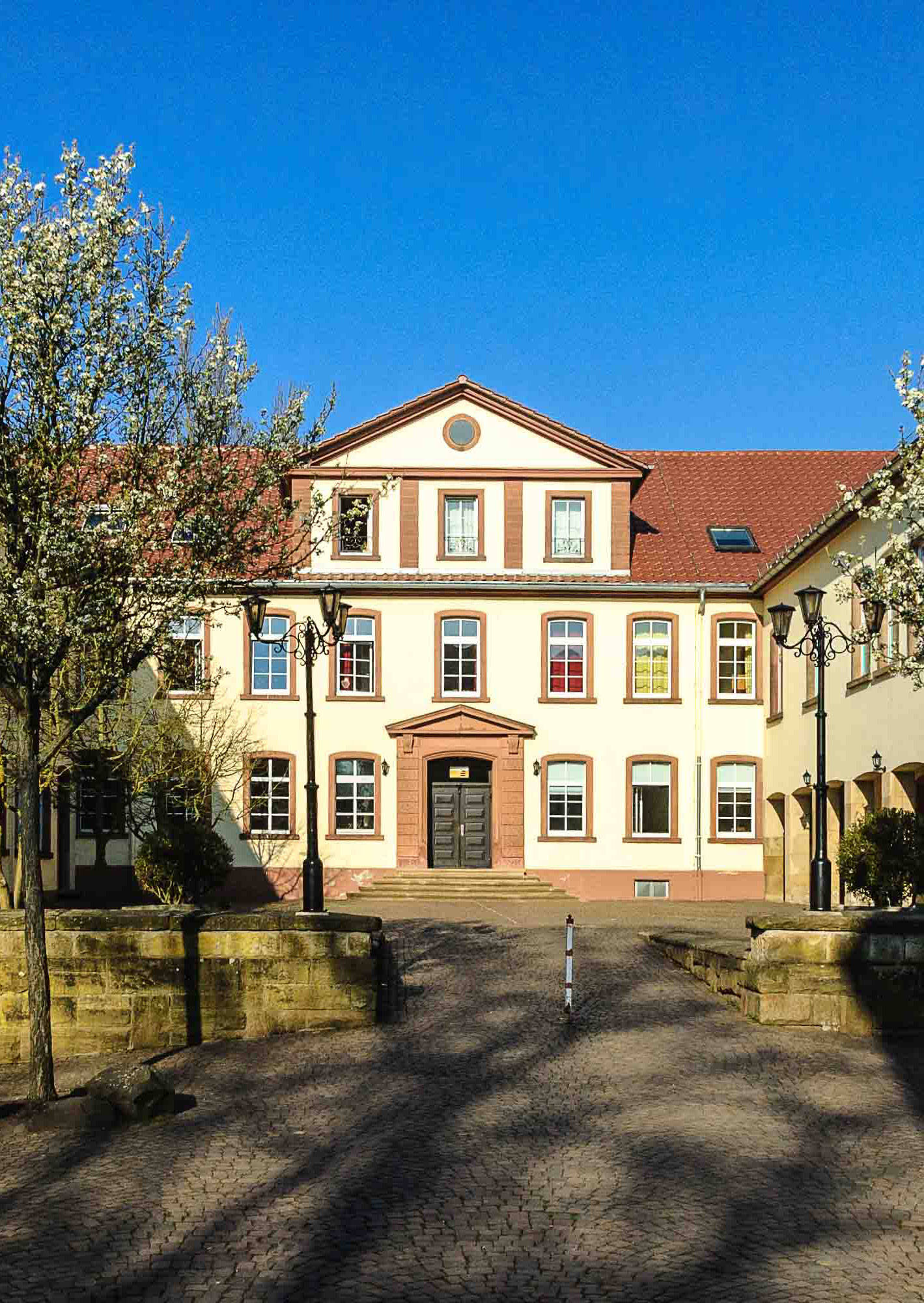 维尔霍夫高级文理中学 gymnasium weierhof,德国私立高中