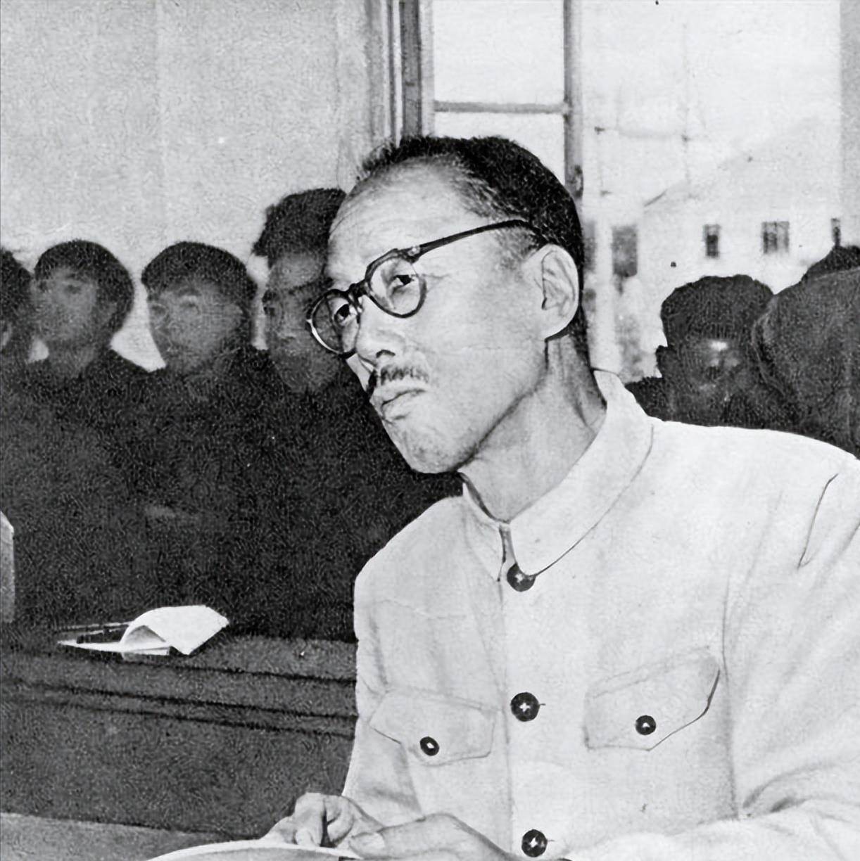 康生祖上两兄弟同是高官,一忠一奸泾渭分明,乡人称其后人亦相似_张若