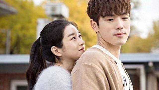 与国外男神轮番交往,她因耍大牌栽了跟头_金秀贤_金正贤_合作