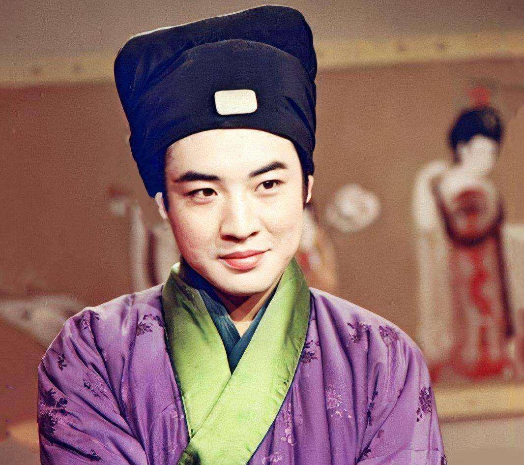 甚至是林黛玉的配音员张海玲在这部剧杀青之后也差点走不出来,她为了