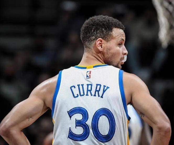 库里全票mvp的含金量有多高?力压詹姆斯,杜兰特_赛季_命中率_数据