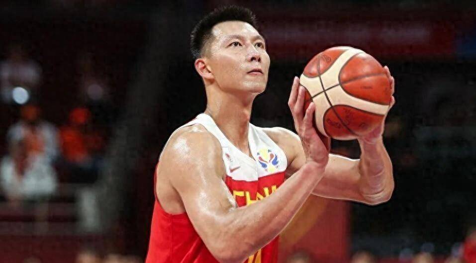 "事实背后,易建联突然宣布退役,已迈入崭新人生道路"_篮球_地方队