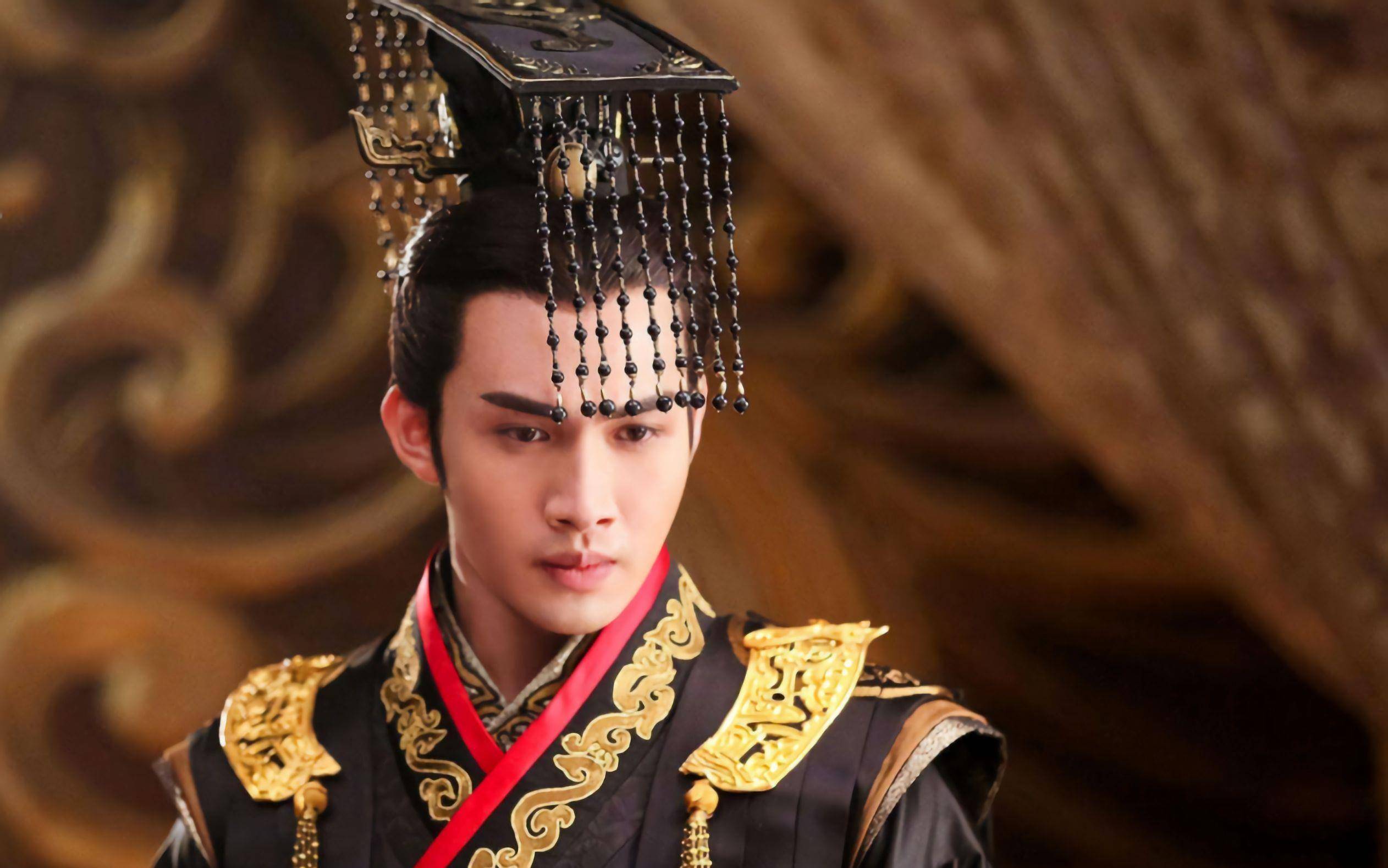 专家用ai技术重建,大家都感觉不可思议_律法_皇帝_暴君