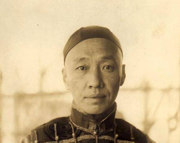 故宫馆藏满清爵位的盔甲,铁帽子王的还没有正蓝旗蒙古王爷的威风_多罗