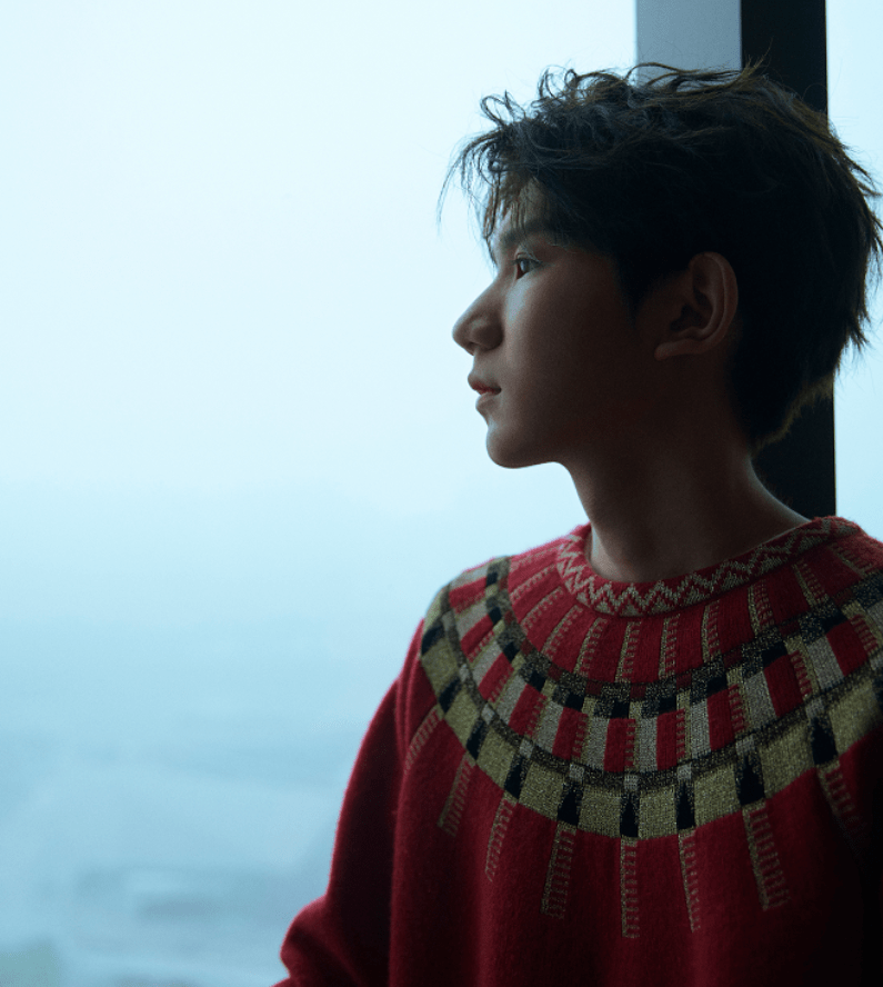 王源荣登主流媒体撰写小哥,文笔温柔细腻,根正苗红输出正能量_张嘎