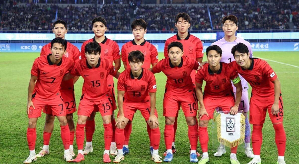 国外u23首发名单:1藤田和辉,2奥田勇斗(7714小见洋太),3吉田真那斗