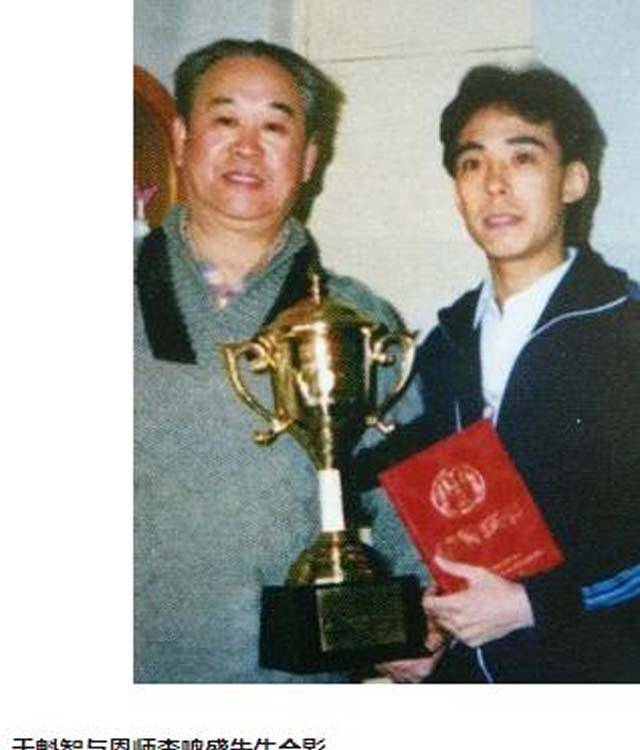 可于魁智每次都能掌握得很好,这让李鸣盛大出所料,一看小于平时就没少