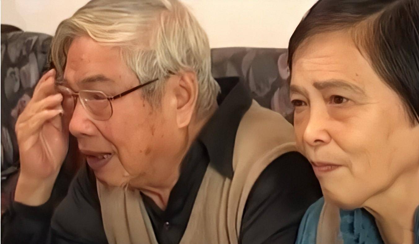 虽然最终他们得到了一个圆满的结局,但是中间过程的分离,痛苦,却是