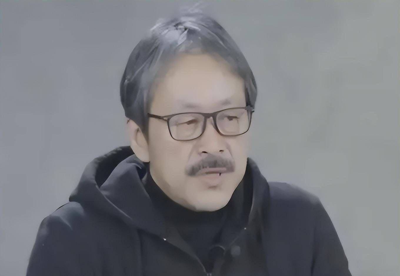 重庆亿万富豪:每月生活费20万,破产妻离子散,80岁母亲住养老院_葛伟