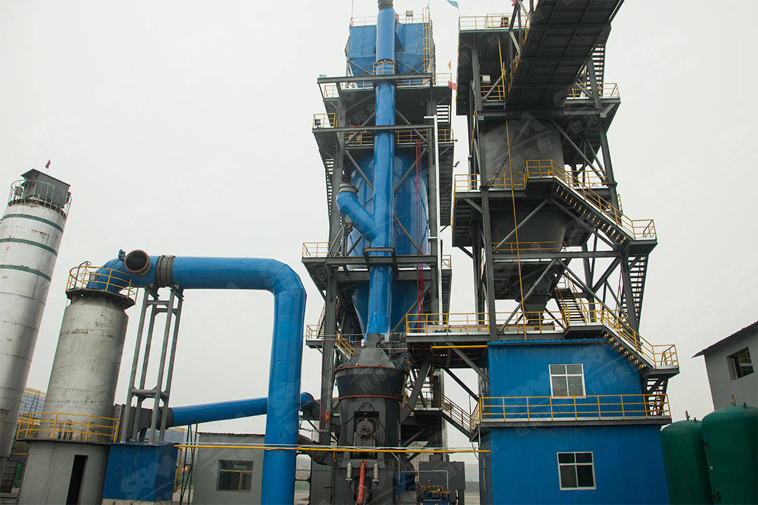 世邦立式磨粉机在重钙粉超细磨粉生产中的优势_加工_设备_产品