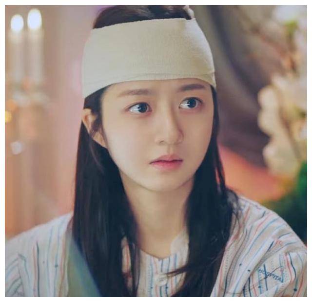 搭档孔刘出名,因清纯被称国民闺女,如今却被曝假戏真做传恋情_金贤秀