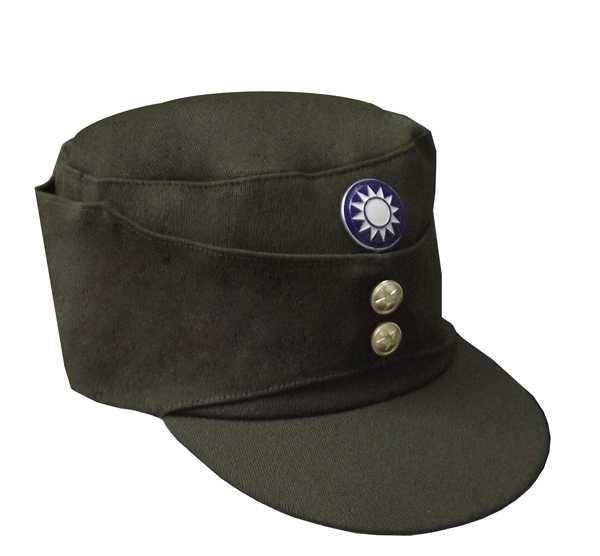 八路军帽子上面的两颗扣子有什么具体的用处?_军装_纽扣_服装