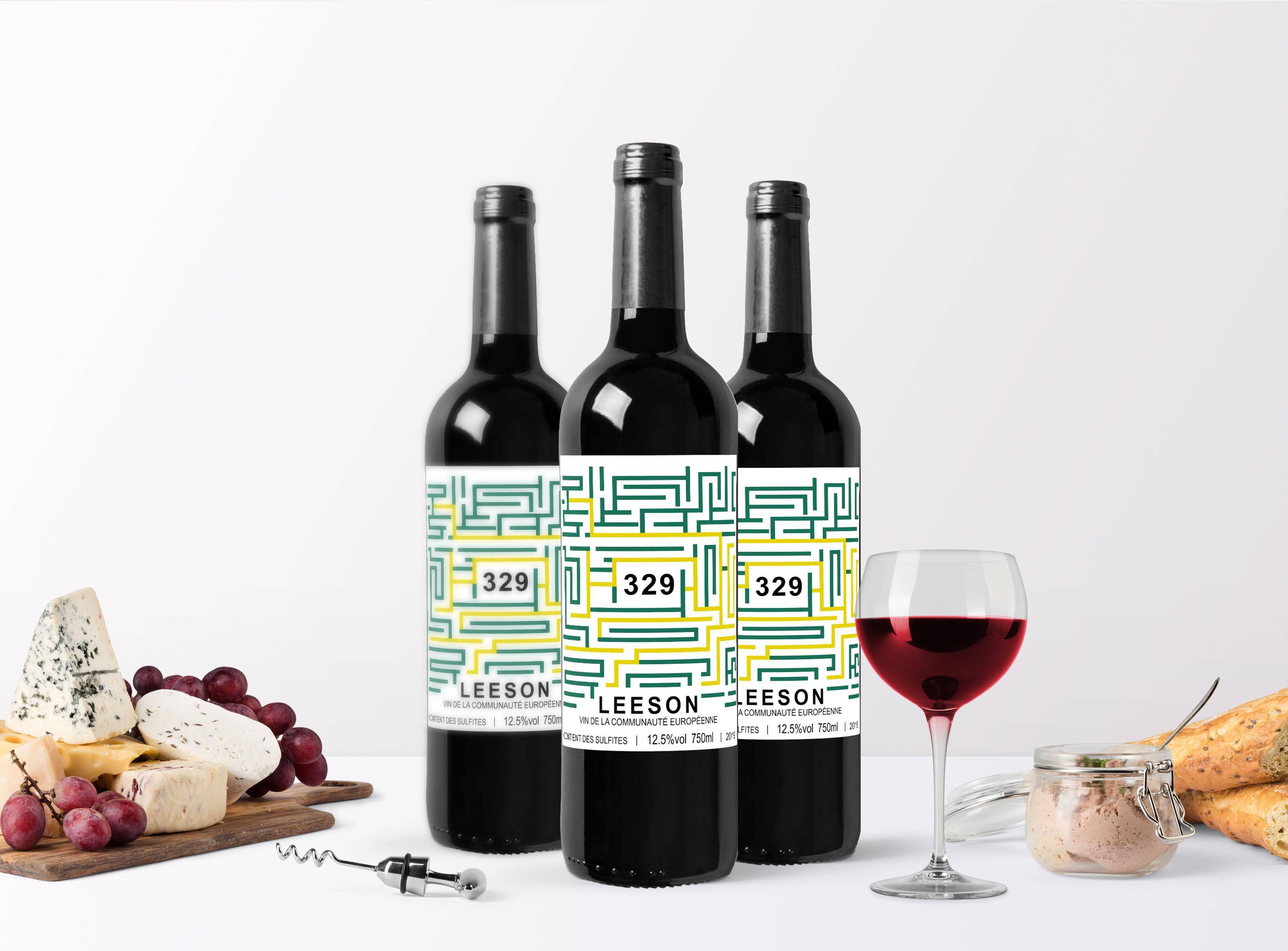 这些化学物质被用来防止疾病感染葡萄藤,但是径流会污染水道.