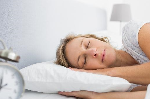 睡觉之前该做些什么?_睡眠_内裤_内衣