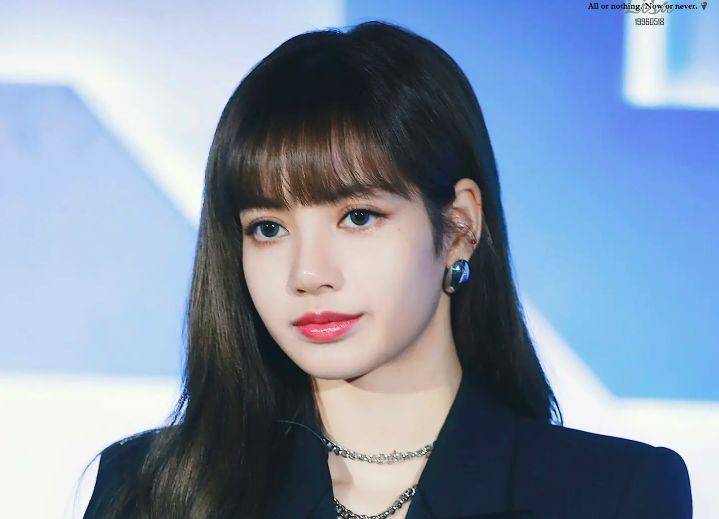 杨丞琳素颜照与lisa的神似程度惊呆网友,这是姐妹还是复制粘贴?