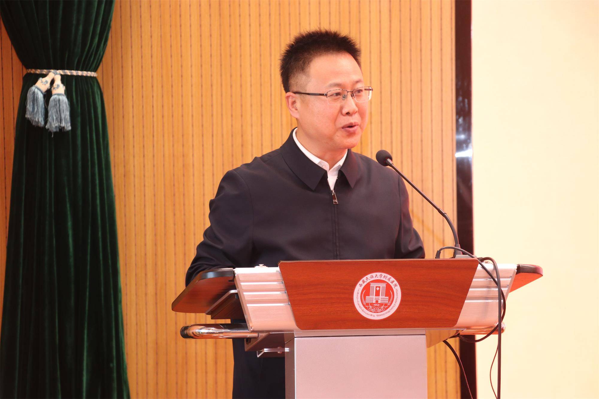 附属第六医院胃肠外科谢尚奎,中山大学附属第六医院食管胃肠外科向军