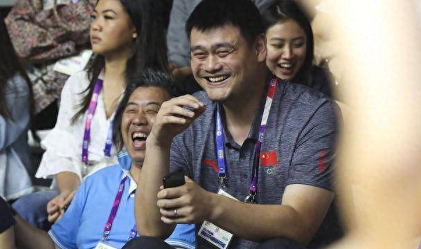 姚明笑了！菲律宾男篮检测不通过，恭喜中国男篮，金牌易主！