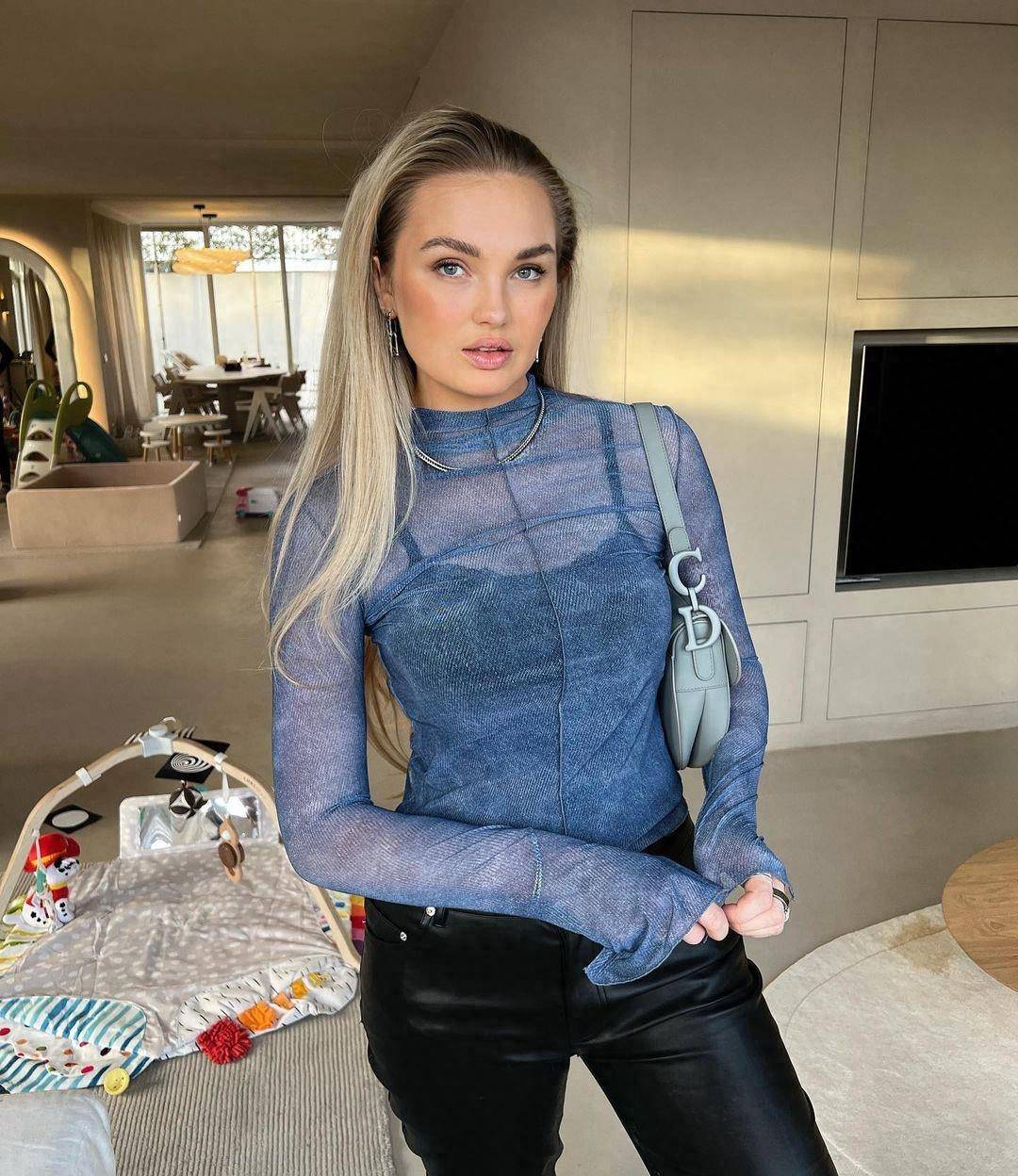 超长腿火辣身材她就是维密天使荷兰最美女人罗梅·埃利斯