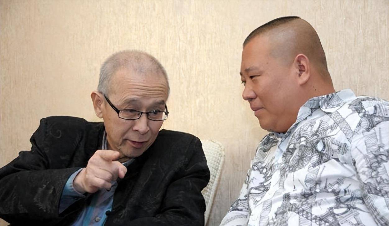 郭德纲"云鹤九霄,龙腾四海"的收徒顺序,是谁给定下的?_徒弟_相声_才华