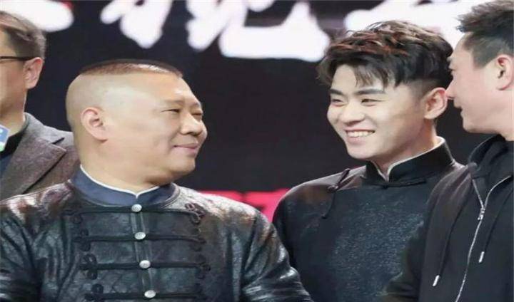 当年张云雷为什么跳楼?