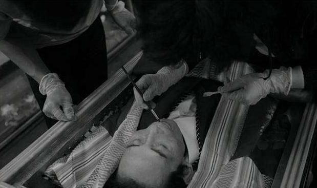 这天,许康飞刚上班没多久,公安民警就找到了他,让他配合一起碎尸案.