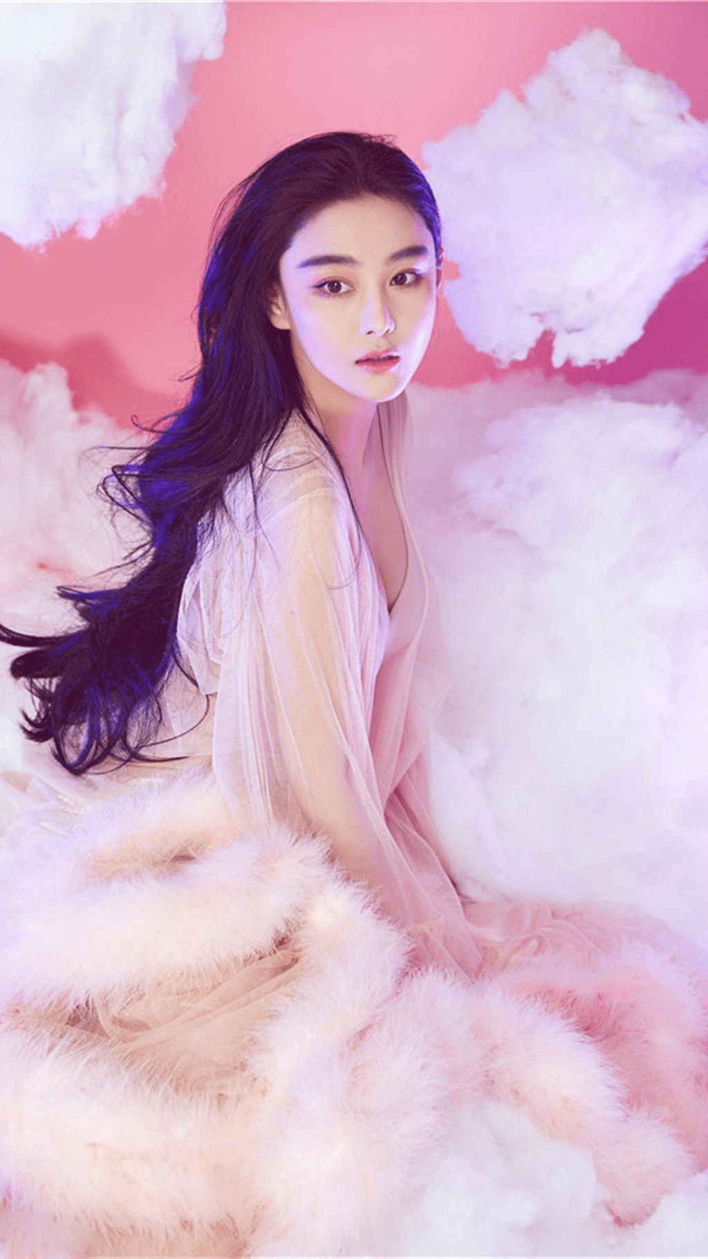 张馨予36岁真实改命,性感风情丰满万种!_图片_演艺_形象