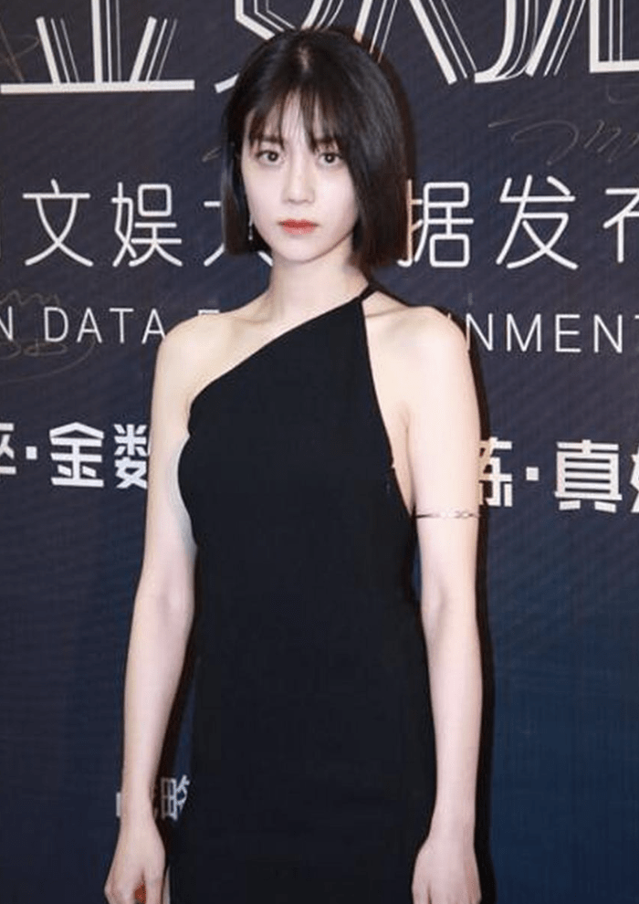 还记得"腿精"李溪芮吗?