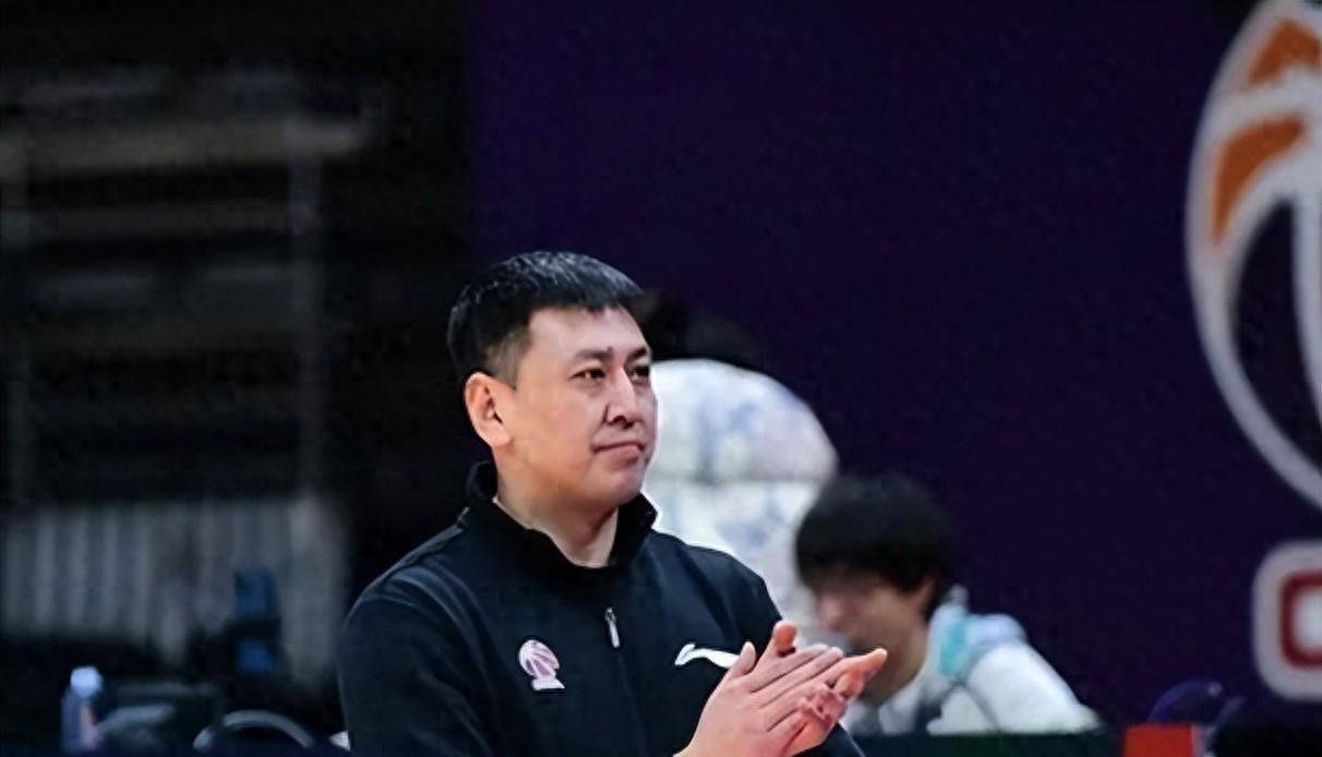 浙江男篮第一阶段报销,王世龙打了个措手不及,调整阵容_刘泽一_决策