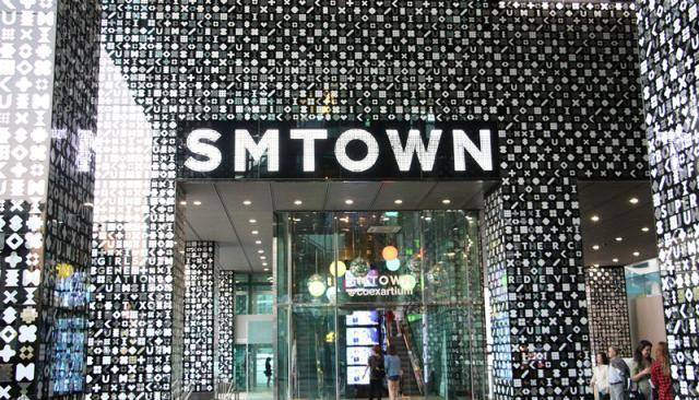 旗下的超人气组合也是数不胜数,东方神起,superjunior,少女时代,exo