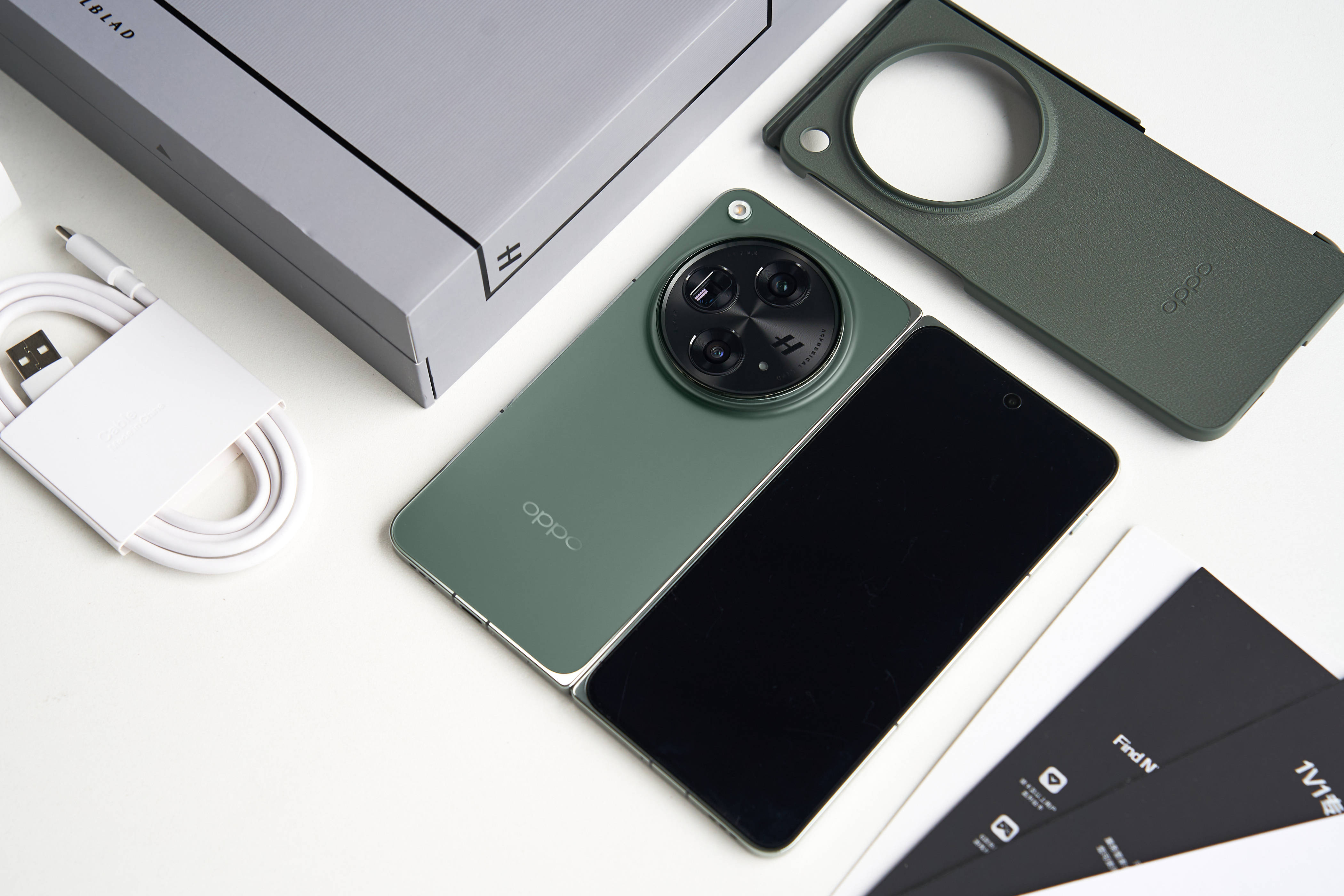 oppo find n3折叠屏真机上手:高颜值轻薄设计,交互功能很炸裂