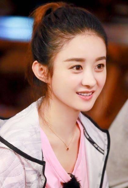 北京时间10月18日中午,中国娱乐圈传来了赵丽颖的消息!