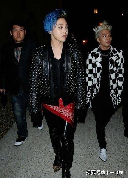 权志龙涉毒登上热搜,angelababy曾视为偶像,杜海涛向其单膝下跪_杨颖