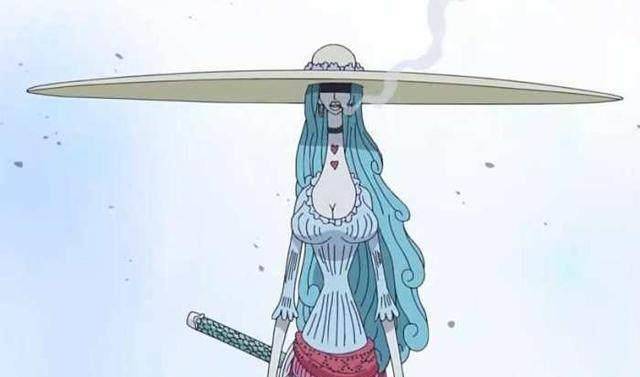 她是蛇首族,绰号"鬼夫人",她的佩刀名为"白鱼"