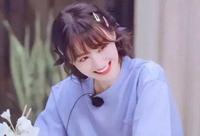 郑爽近况曝光?力破变丑谣言?