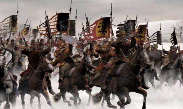 2000年汉墓古尸手臂上绑了一块布,上写八字,考古专