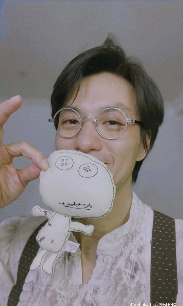 邓伦_井柏然_市场