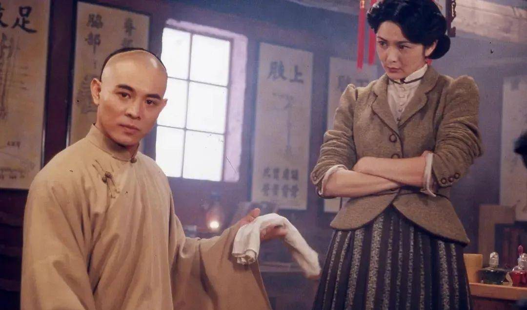 「国影推荐」中国动作电影《黄飞鸿之西域雄狮》由李连杰,关之琳_武术