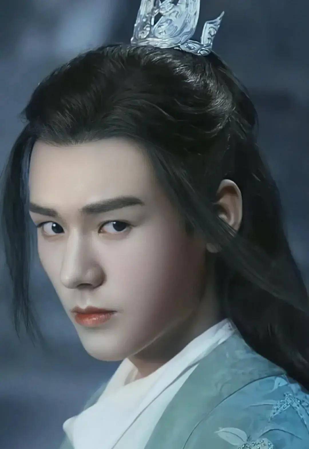 《一千零一夜》《一千零一夜》是由迪丽热巴领衔主演,祝绪丹,陈奕龙