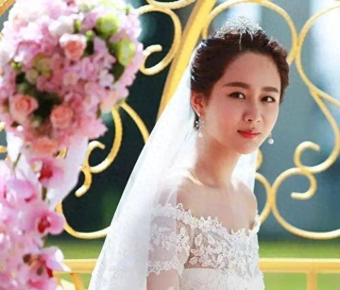 杨紫:从国民闺女到爆款女主的演艺之路_佟年_日记_东阳