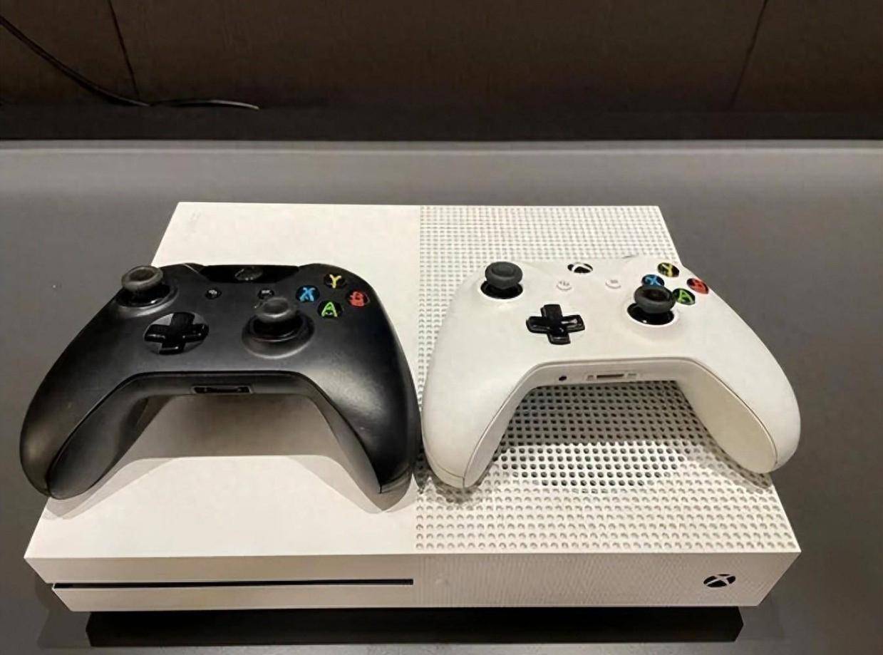 Xbox将禁止未经授权的第三方配件_手机搜狐网