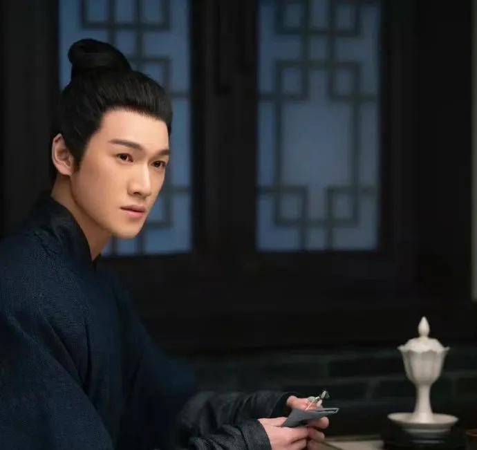 于正新剧6大帅哥,配角颜值不输主角,就连跟班都能碾压主子_气质_不