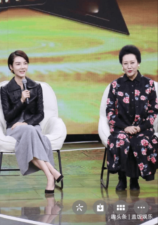 65岁王丽云与女儿车晓罕同框,女儿嫁富商后分手,两人如今都单身_母女