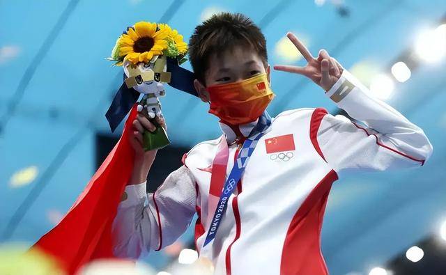 毕竟陈钰曦的母亲是上海市体育局的领导,而全洪强又是贫困农村出身