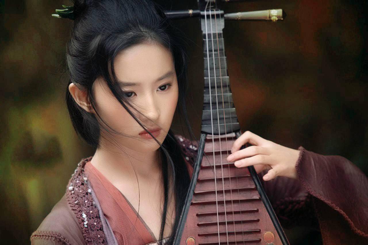 锅之大,娼伶背不下,欺负一个卖艺的算什么本事_贾昌_李白_皇帝