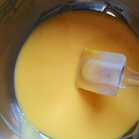木瓜就要这样吃,柔软轻盈,健康又美味,好吃到停不下来_处理_白糖_表面