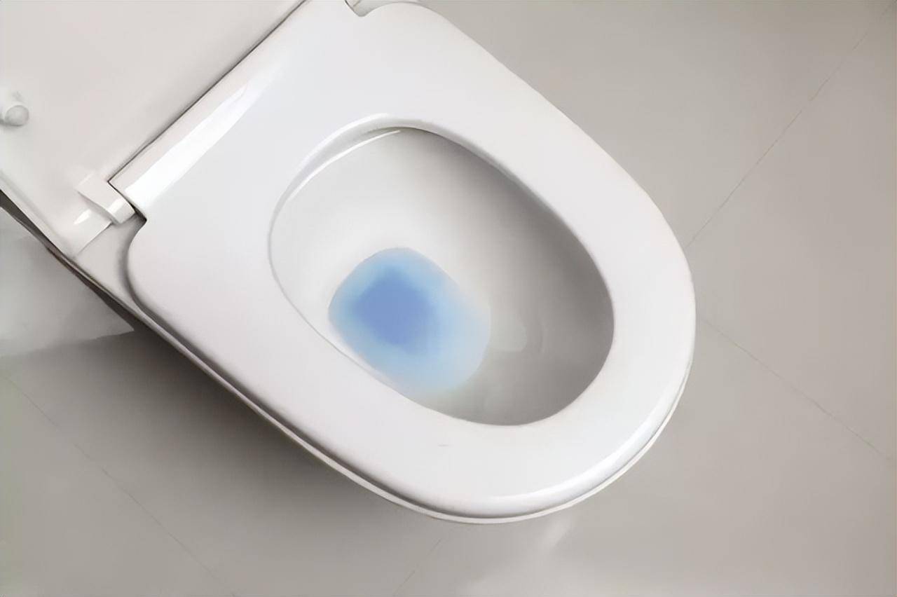 马桶水封为啥不存水?检查一下,问题可能出在这个地方!_高度_下水_水管