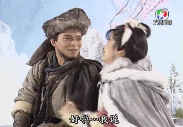 黄日华版乔帮主最为经典,但为何剧中要一直戴帽子_乔峰_形象_大帽子