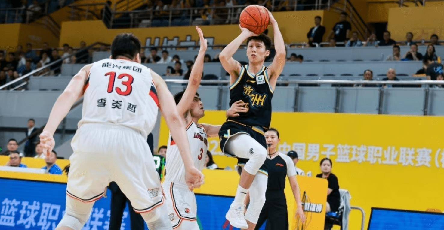 春哥走后他仍难堪大任_赵岩昊_广厦_李京龙